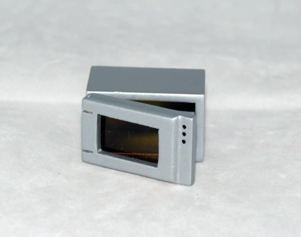 Microwave, silver